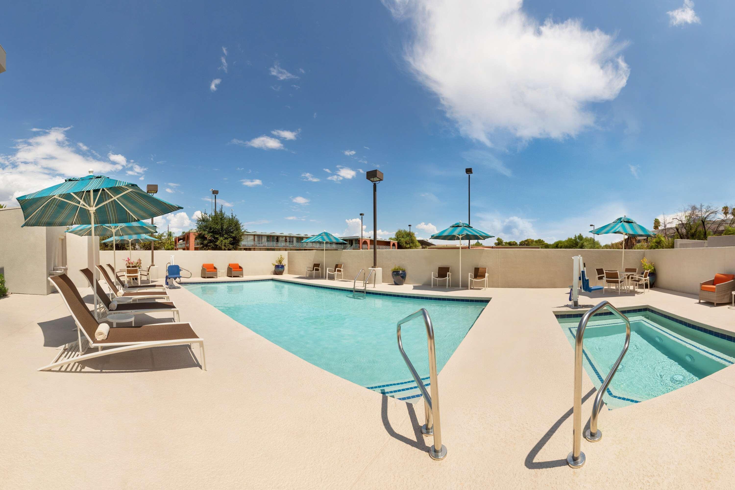 Hyatt Place Tucson Central מראה חיצוני תמונה